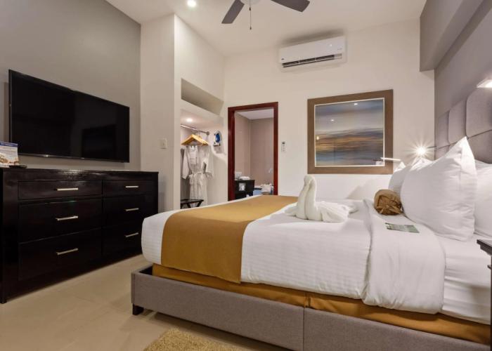 Best Western Plus Belize Biltmore Plaza