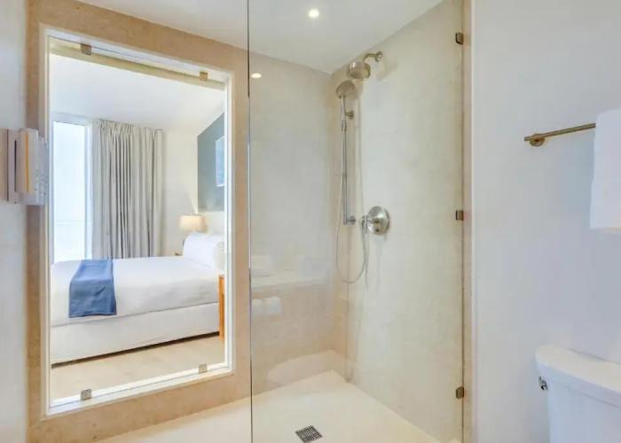 Fort George Hotel & Spa