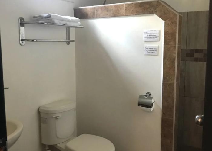 Easy Inn