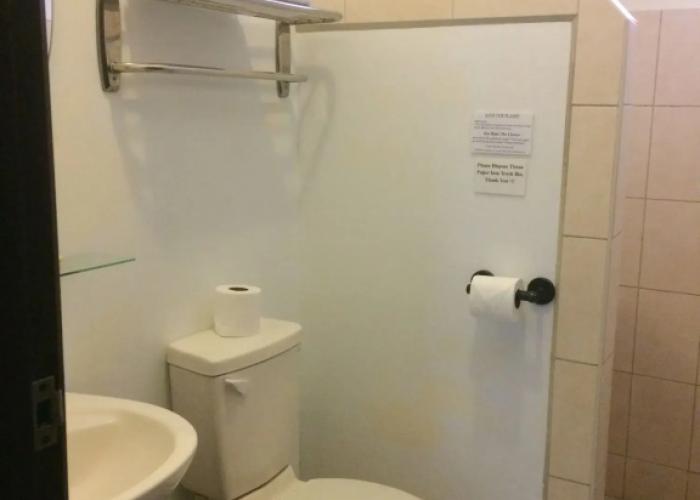 Easy Inn