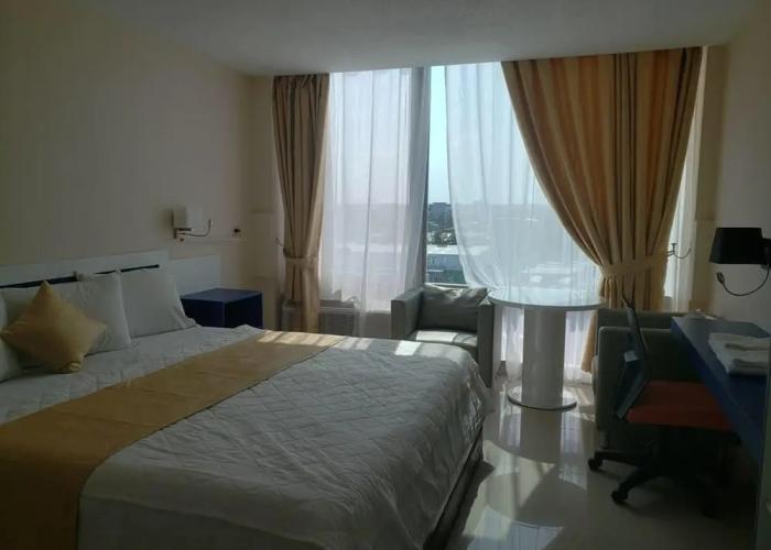 Golden Tree Hotel