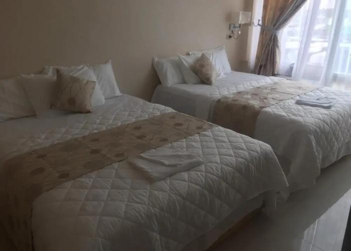 Golden Tree Hotel