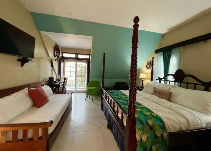 One South Place Hotel