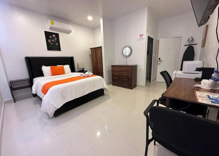 Jovilee Hotel
