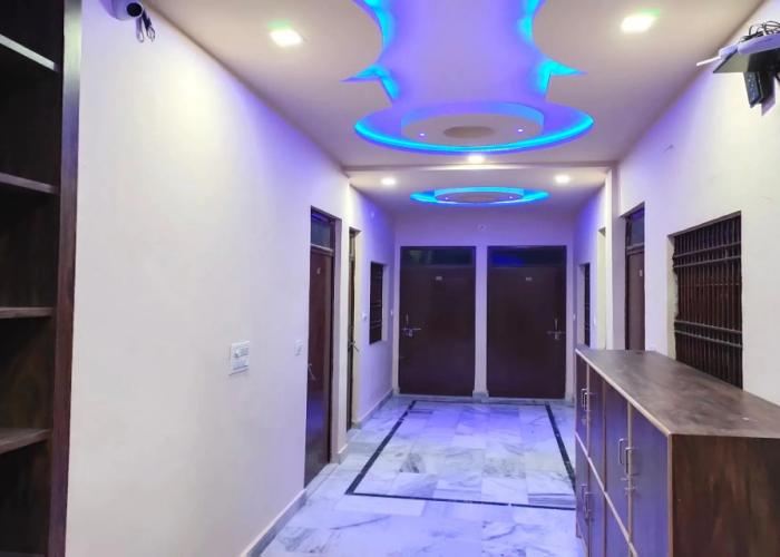 Big Brother Hostel Agra
