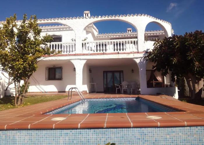 El Capistrano Complejo de Apartamentos Turísticos
