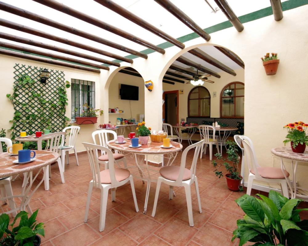 фото Hostal Azahara