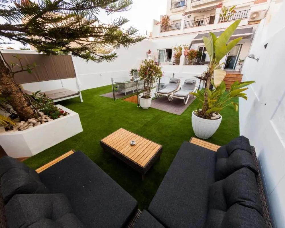 фото Abril Nerja