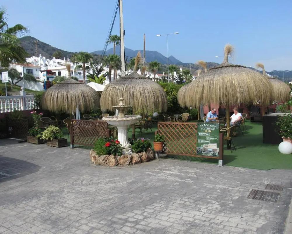 фото Hotel Los Arcos