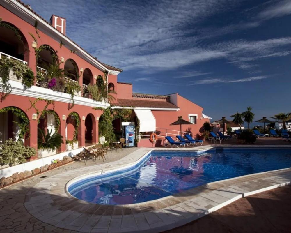 фото Hotel Los Arcos