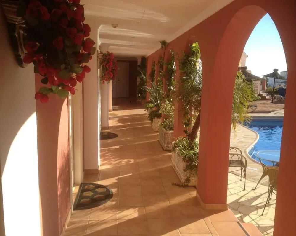фото Hotel Los Arcos
