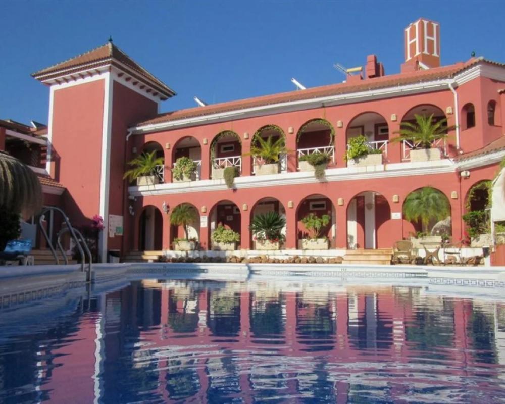 фото Hotel Los Arcos
