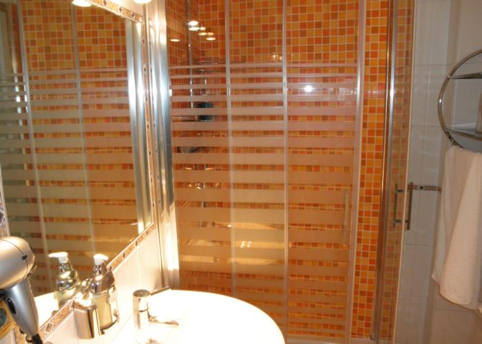 Apartamentos Abril