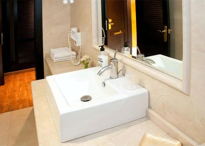 Hostal Tres Soles
