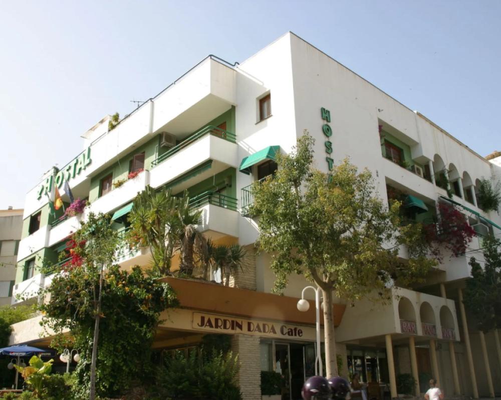фото Hostal Alhambra