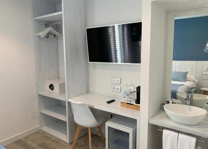 Nerja Casual Rooms