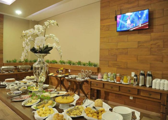 Hotel Maestro Premium Cascavel