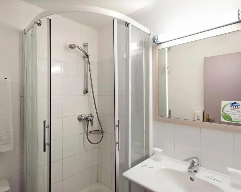 фото Brit  Hôtel Cahors Nord