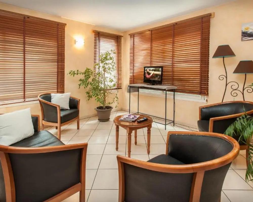 фото Brit  Hôtel Cahors Nord