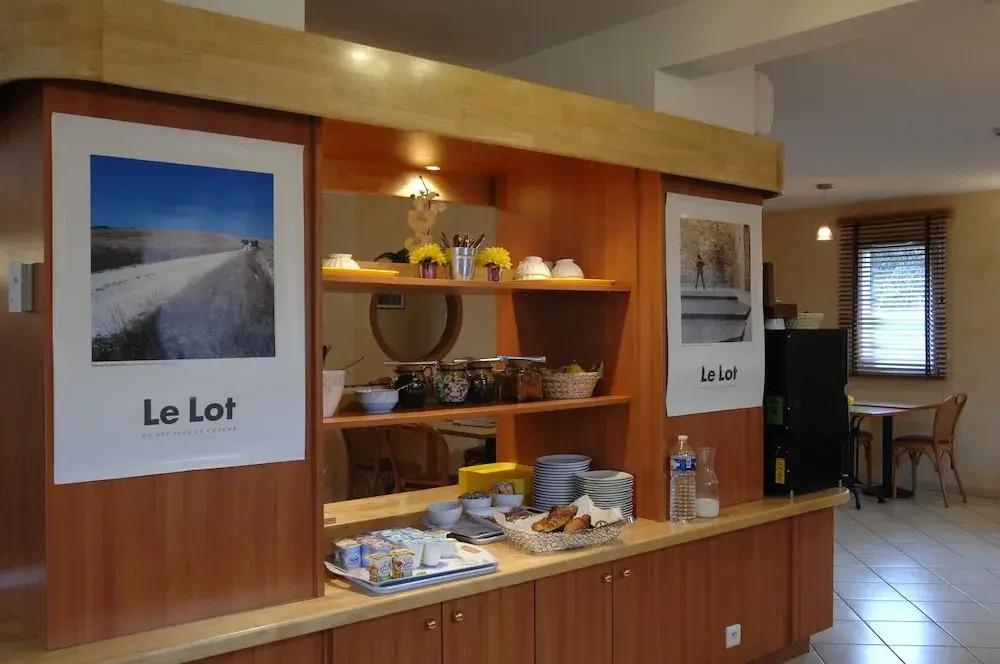 фото Brit  Hôtel Cahors Nord