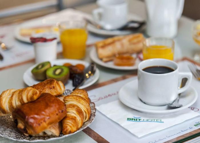 Brit Hotel Cahors - Le France