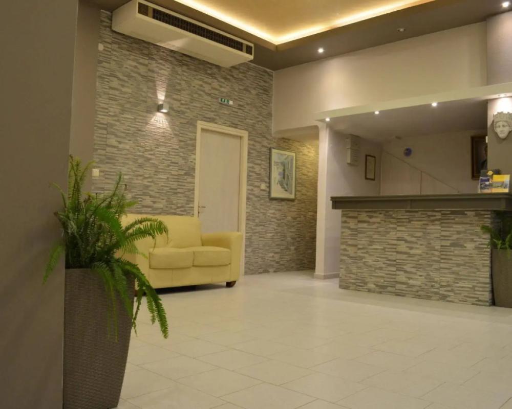 фото Apollon Hotel