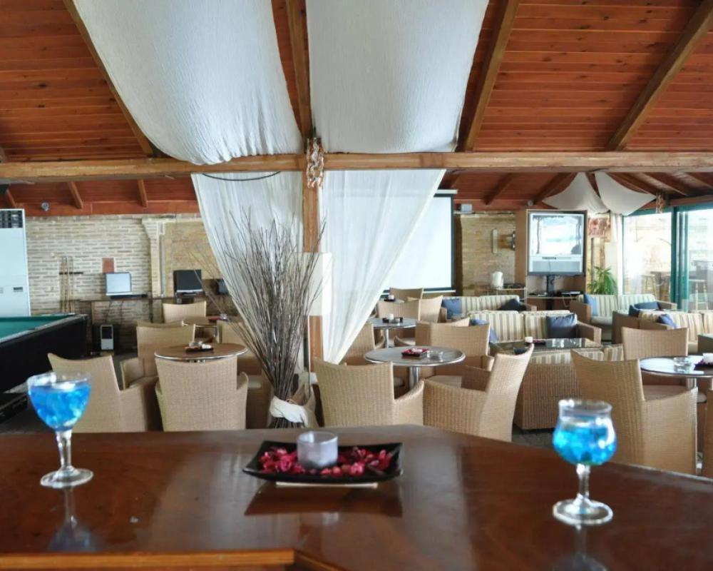 фото Apollon Hotel