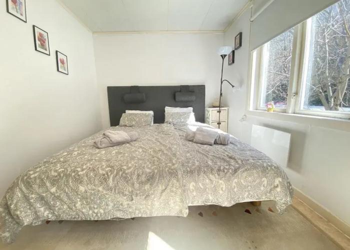 Great Location, Great Price!