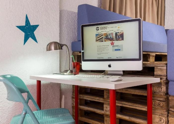 STAY Rhodes HoStel & Bar