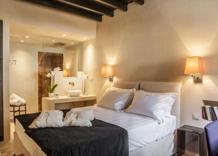 Allegory Boutique Hotel