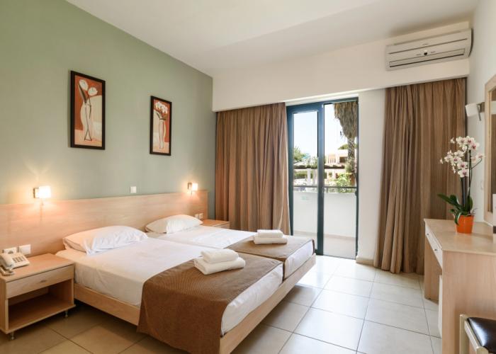 Pefkos Village Resort