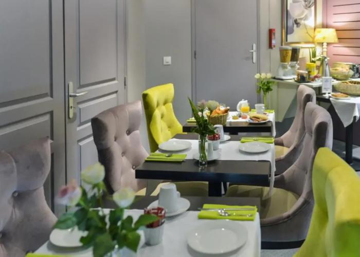 Cristal Hotel Restaurant