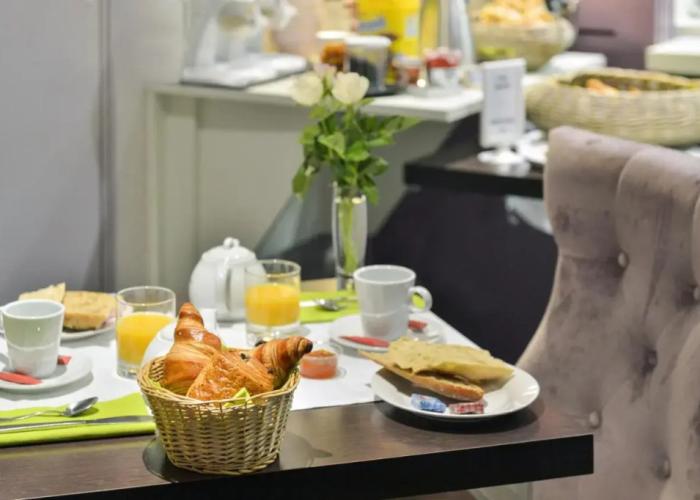 Cristal Hotel Restaurant