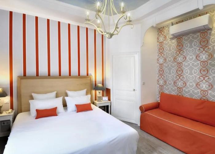 Qualys-Hotel Le Londres - Hotel & Appartements