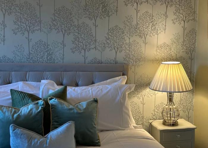 Burford Lodge Hotel