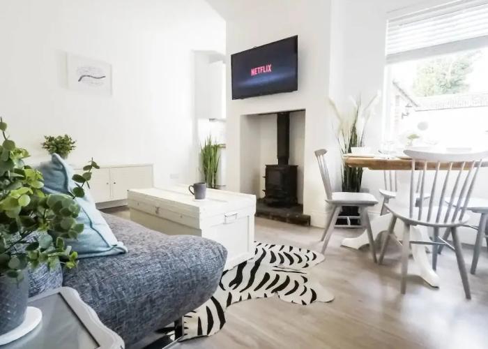 Central Stamford Townhouse