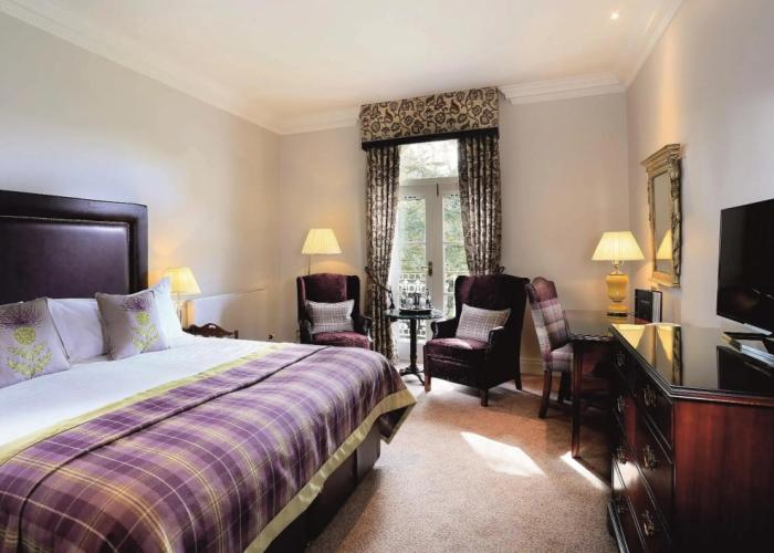 Macdonald Leeming House