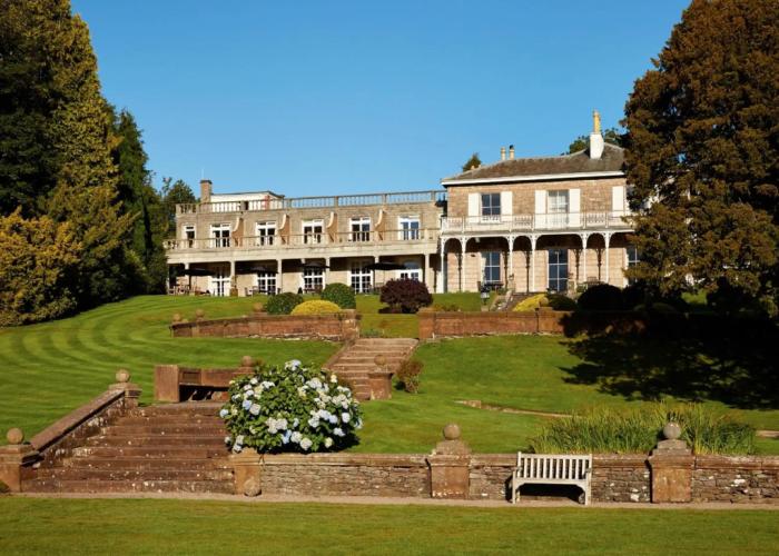 Macdonald Leeming House
