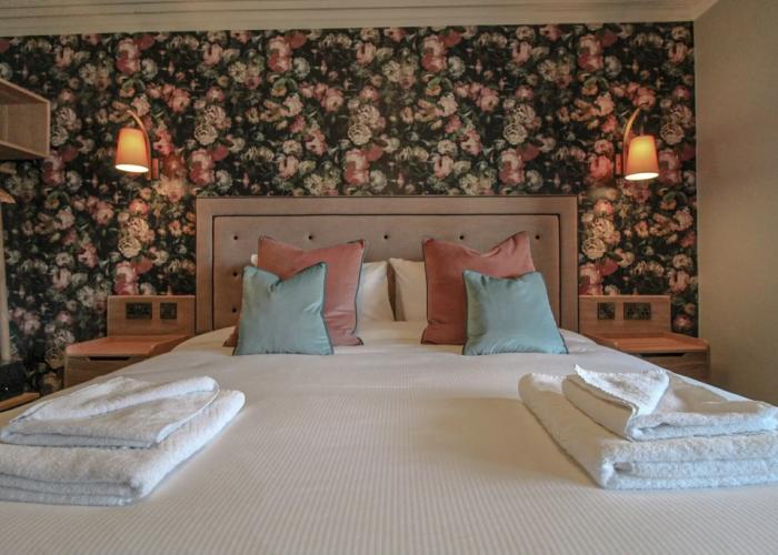 Pooley Bridge Inn