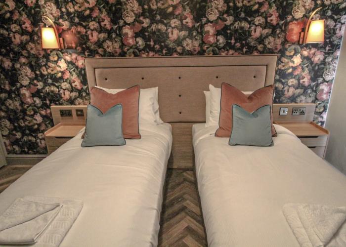 Pooley Bridge Inn
