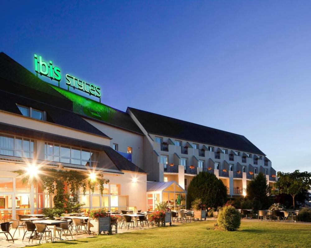 ibis Styles Chinon