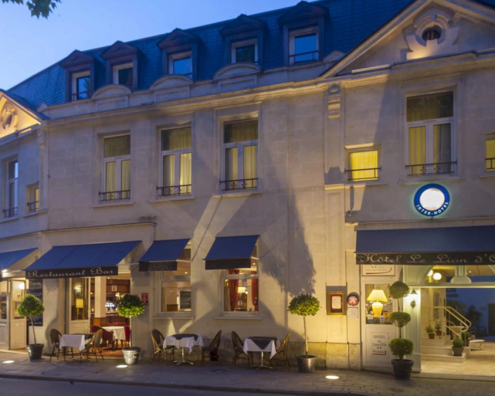 Brit Hotel Chinon le Lion d'Or