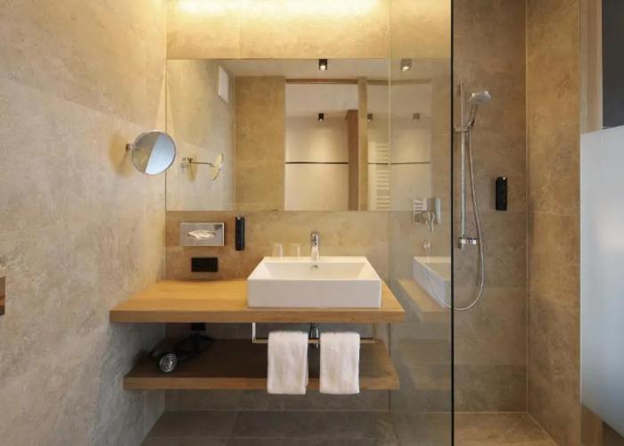 2nd Home Hotel