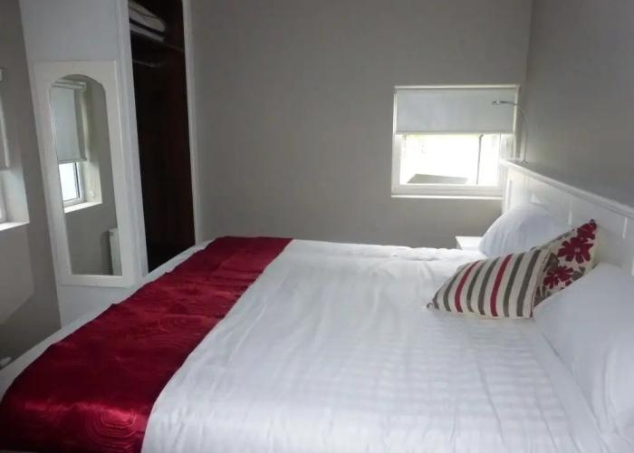 Ryan's Hotel