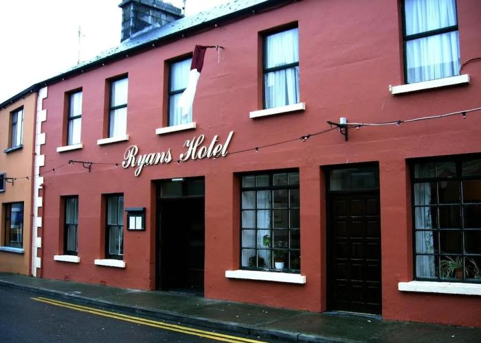 Ryan's Hotel