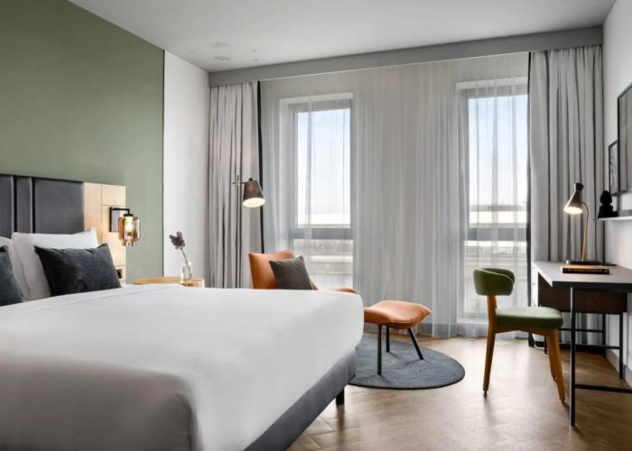 Renaissance Amsterdam Schiphol Airport Hotel