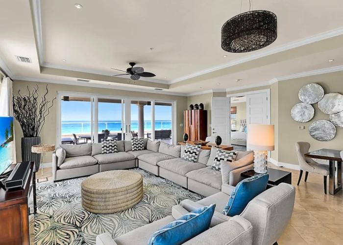 Luxury Penthouse Condo With 360 Oceanviews