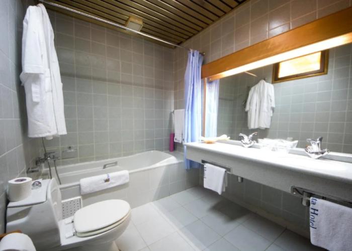 Volta Hotel Akosombo