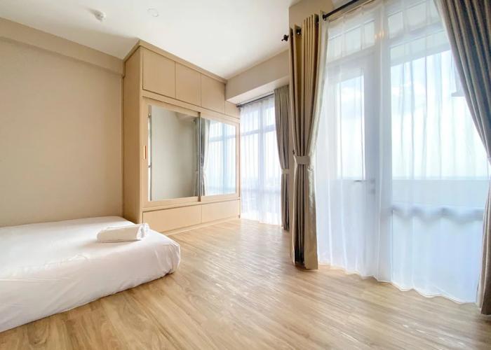Cozy And Simple Big Studio Vasanta Innopark Apartment