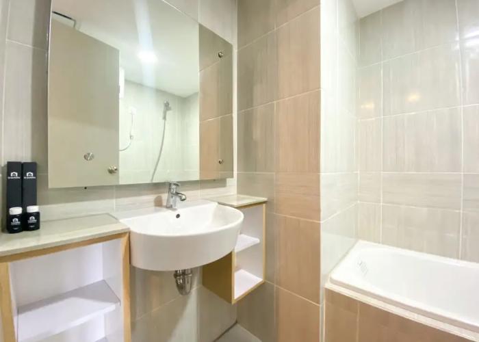 Cozy And Simple Big Studio Vasanta Innopark Apartment